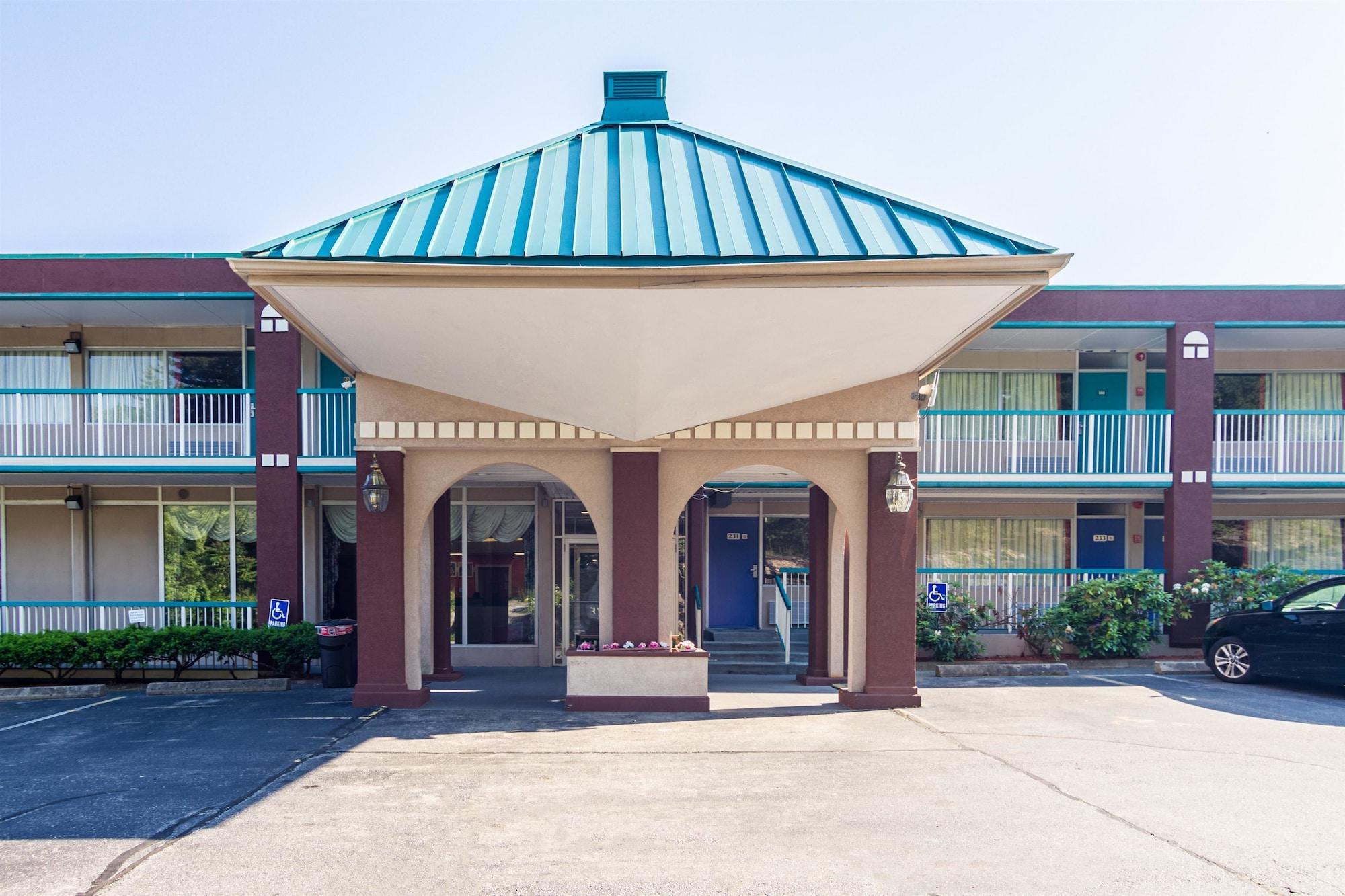 Varios Motel 6 Groton, CT—Casinos Nearby