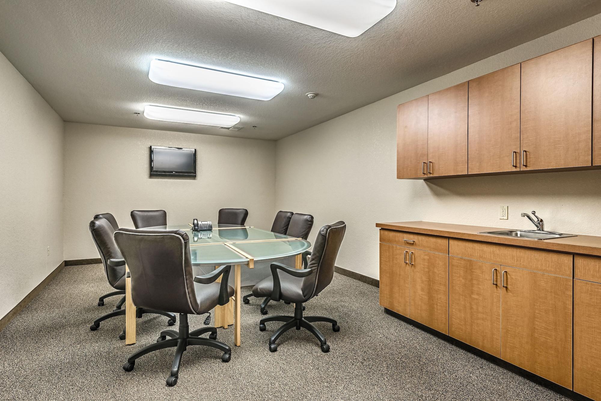 Sala de Reuniones Candlewood Suites Oak Harbor by IHG