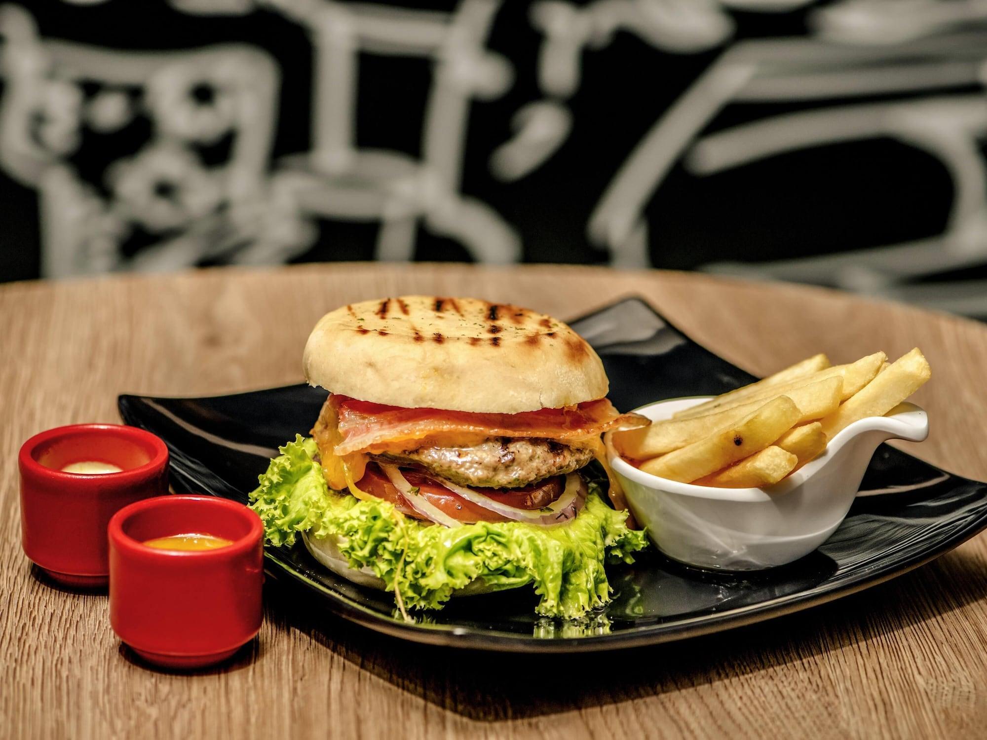 Restaurant ibis Cali Granada