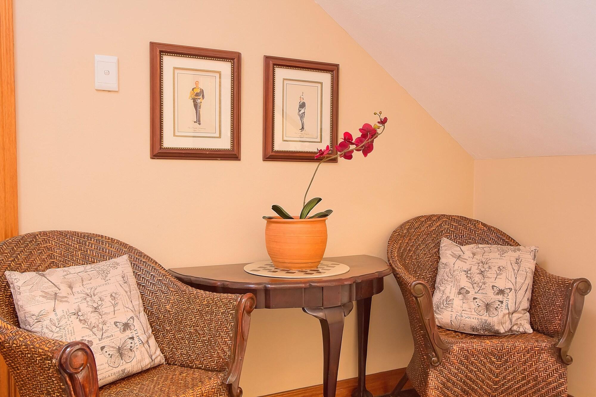Vista Lobby Centurion Golf Suites Boca Walk