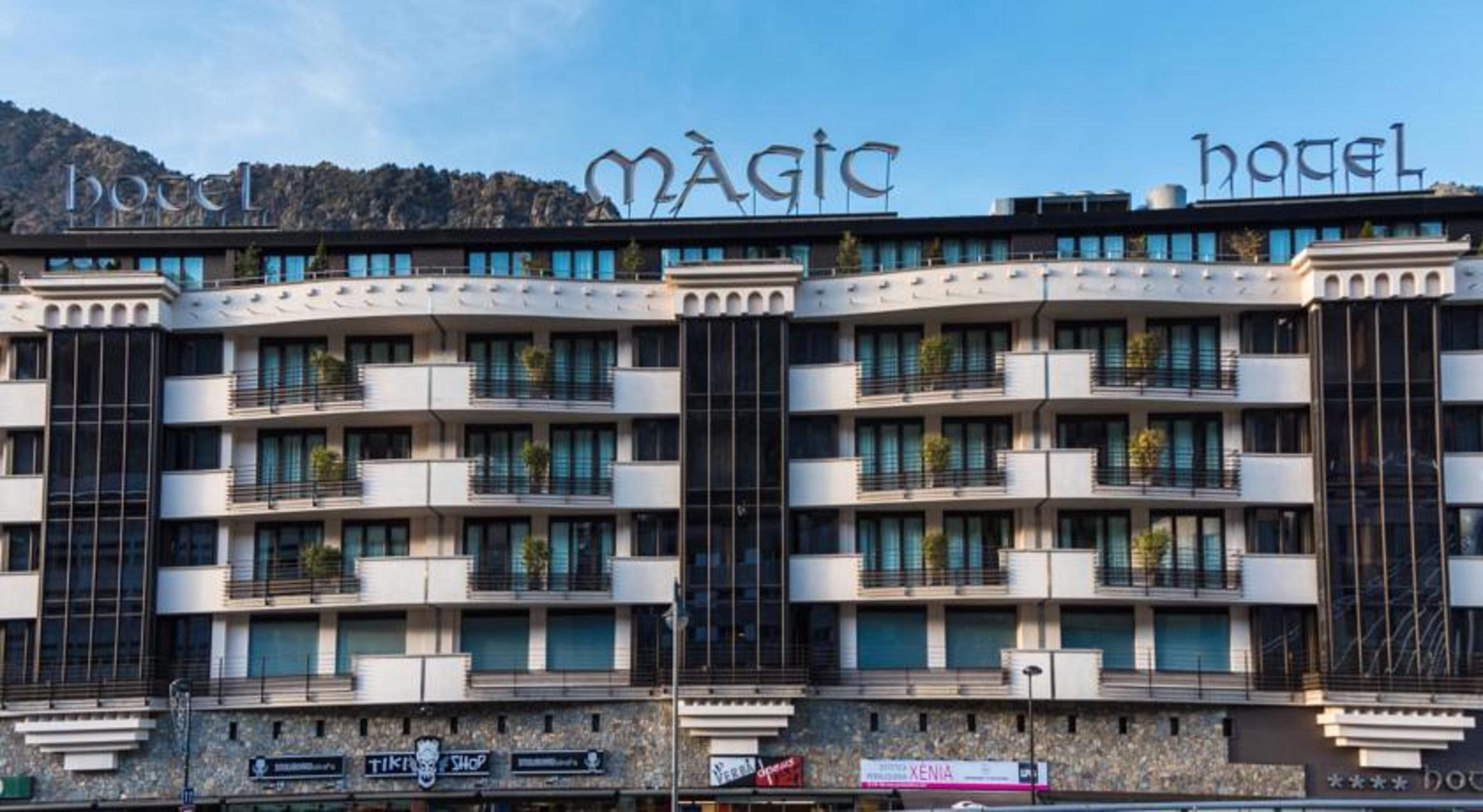 Vista Exterior Hotel Màgic Andorra la Vella by Nexta