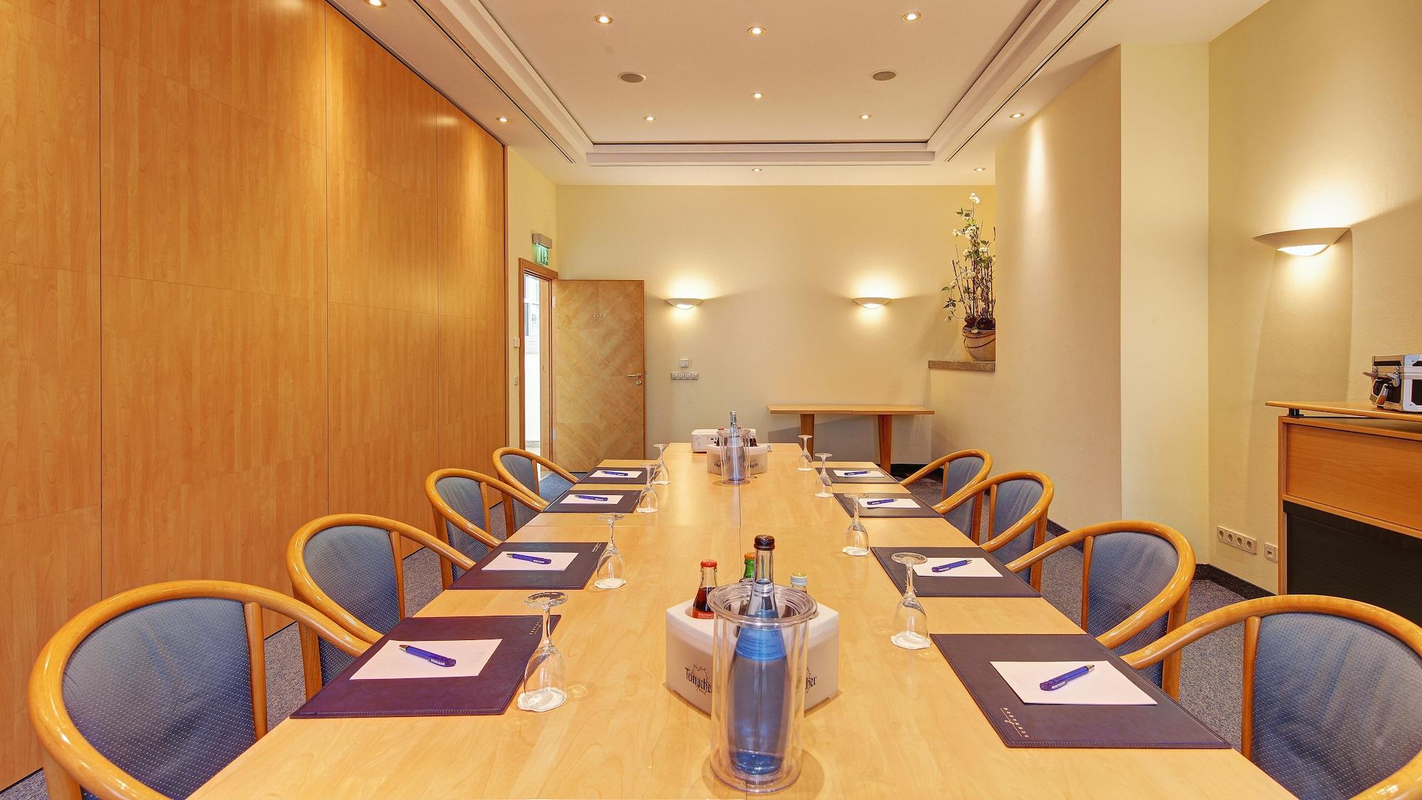 Sala de Reuniones Hotel Schwanen Stuttgart-Airport Messe