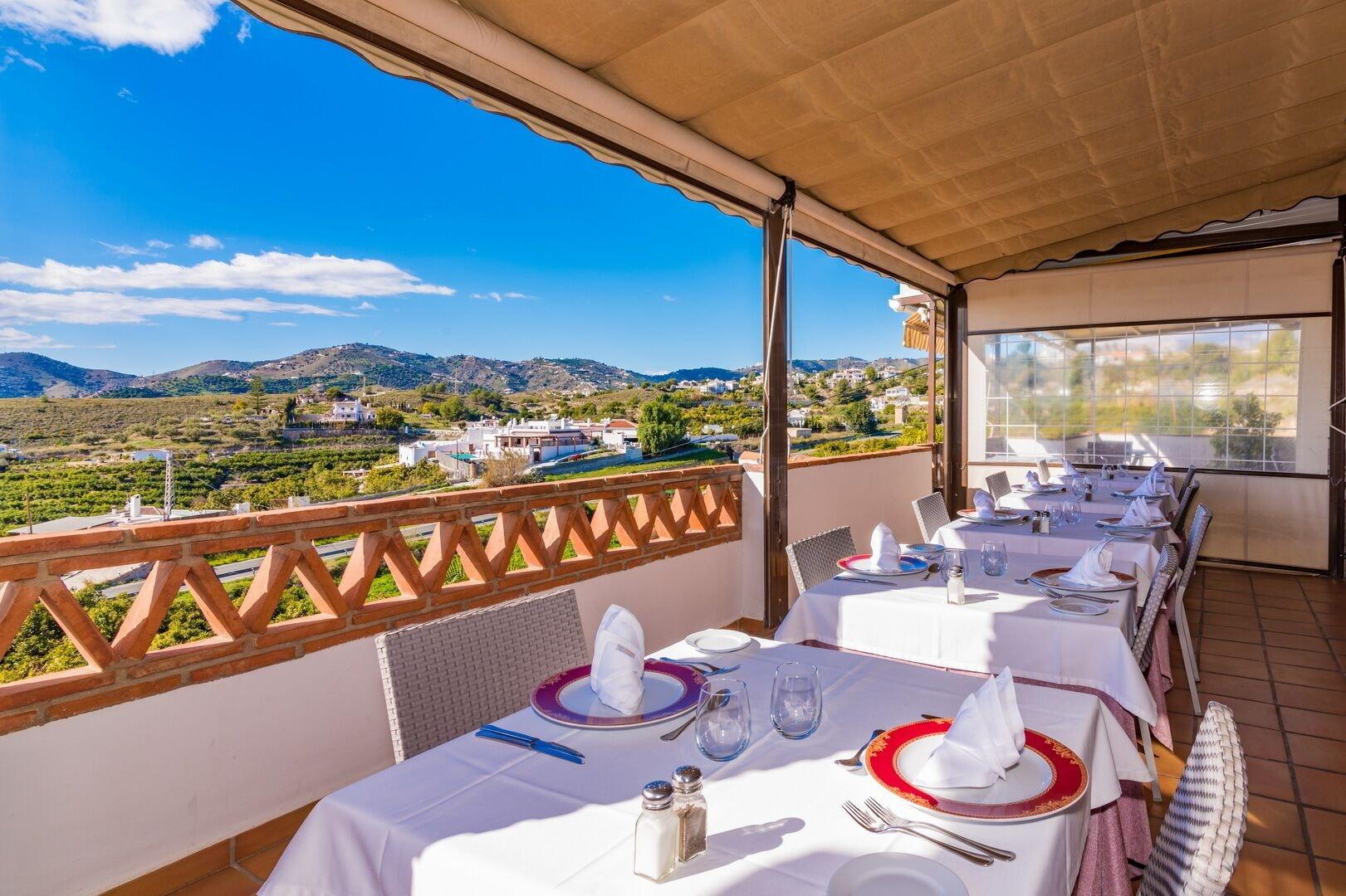 Restaurant Hotel Rural Almazara