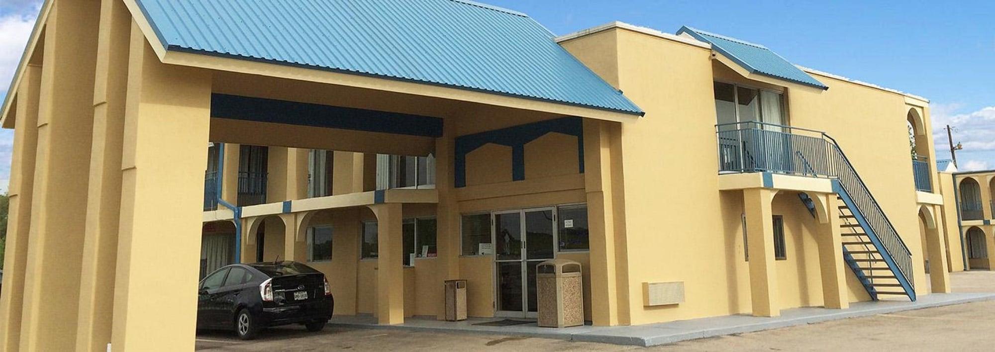 Varios Americas Best Value Inn Schulenburg
