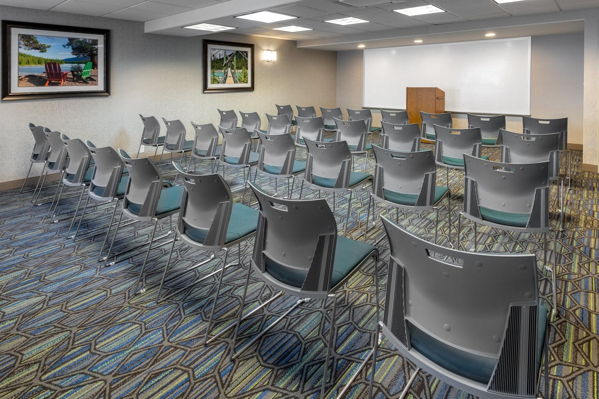 Sala de Reuniones Holiday Inn Express & Suites Wheat Ridge-Denver West by IHG