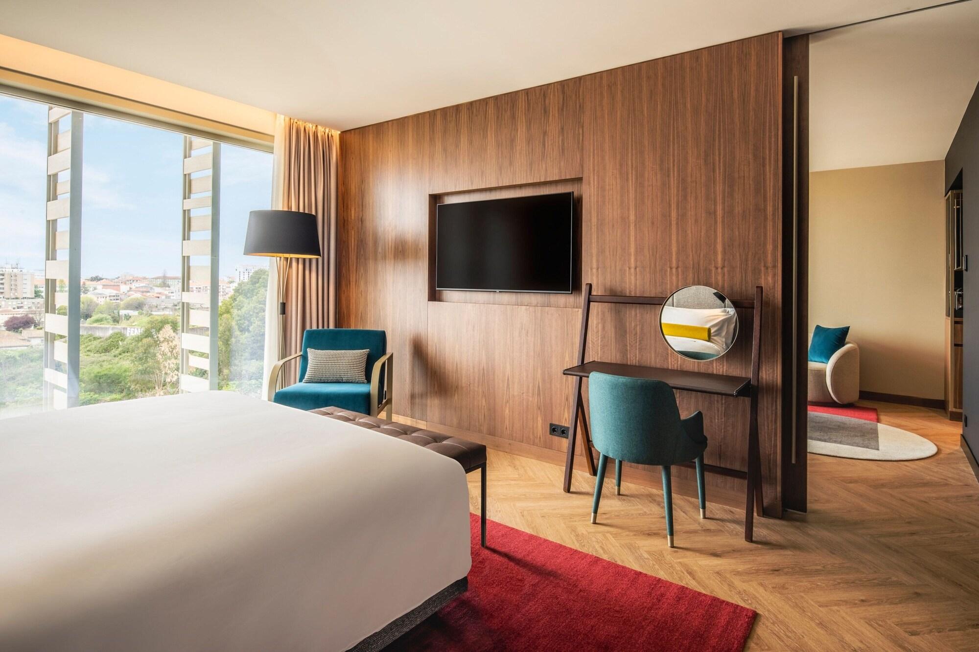 Habitación Renaissance Porto Lapa Hotel