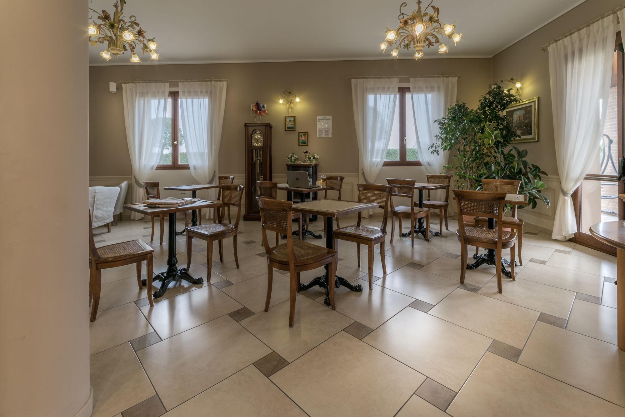 Vista Lobby Hotel Tre Torri
