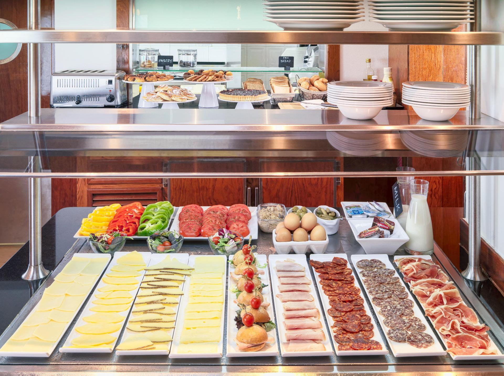 Restaurant H10 Raco del Pi