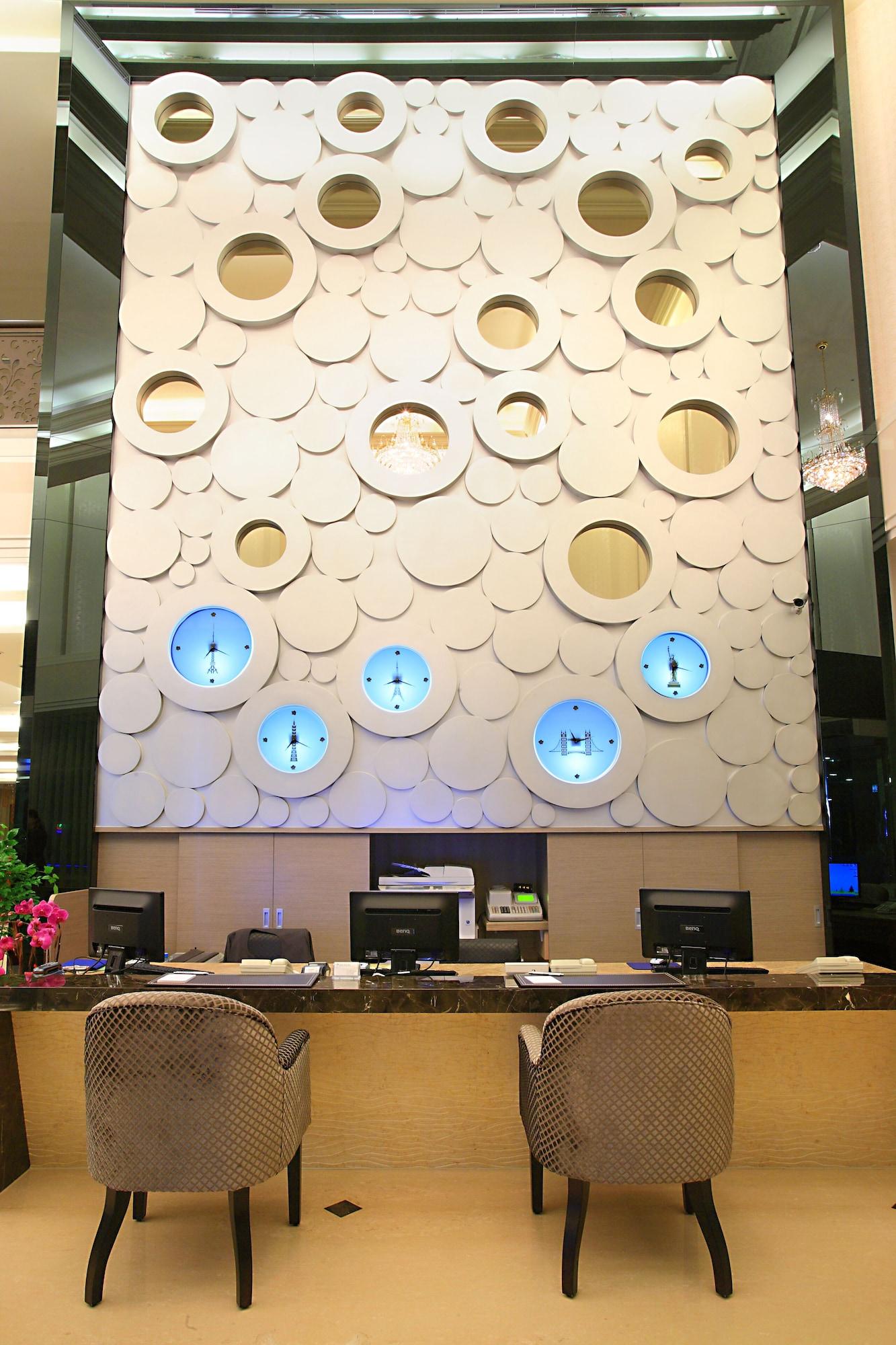 Vista Lobby Shinkansen Grand Hotel