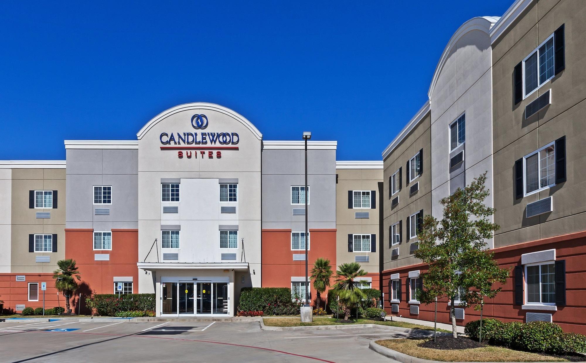 Vista Exterior Candlewood Suites Pearland by IHG