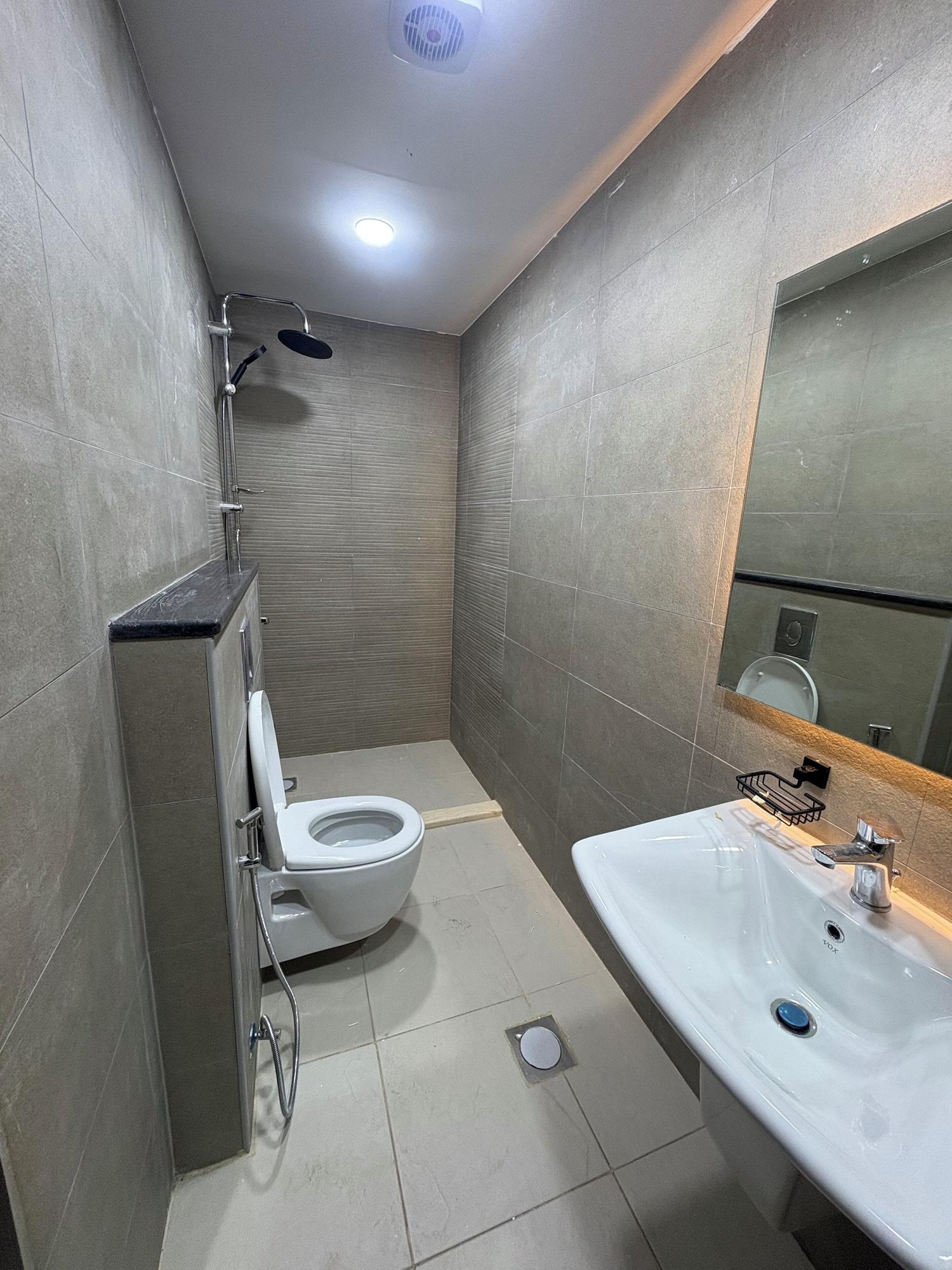 Equipamiento de Habitación Qastal Zaman