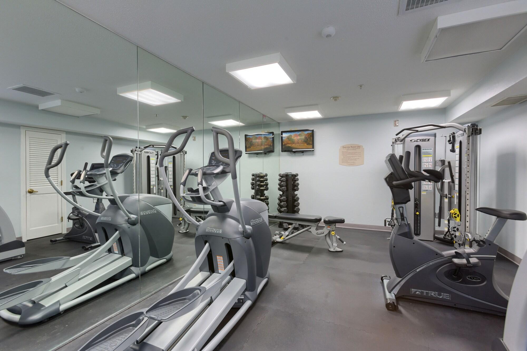 Gimnasio Residences at Daniel Webster
