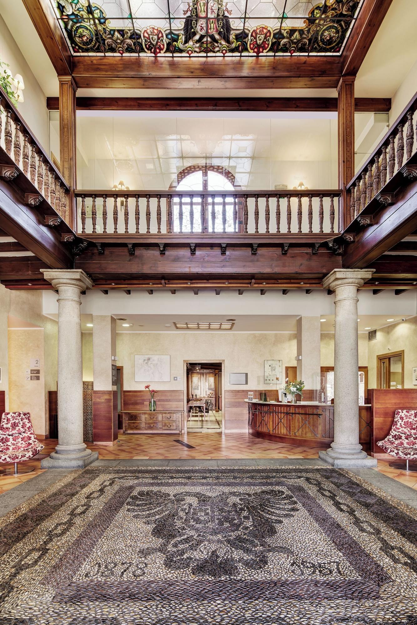 Vista Lobby Sercotel Toledo Renacimiento