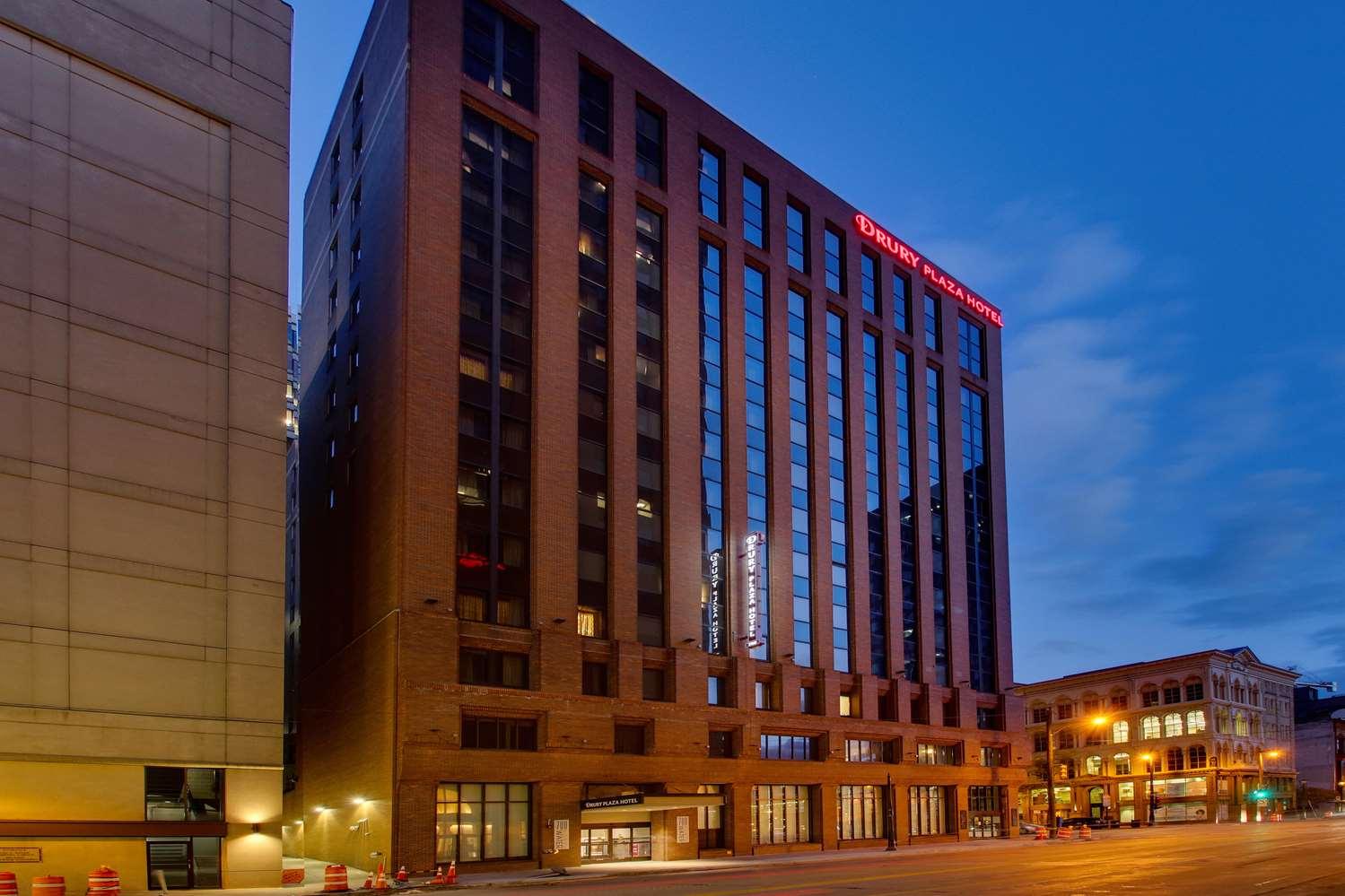 Vista Exterior Drury Plaza Hotel Milwaukee Downtown