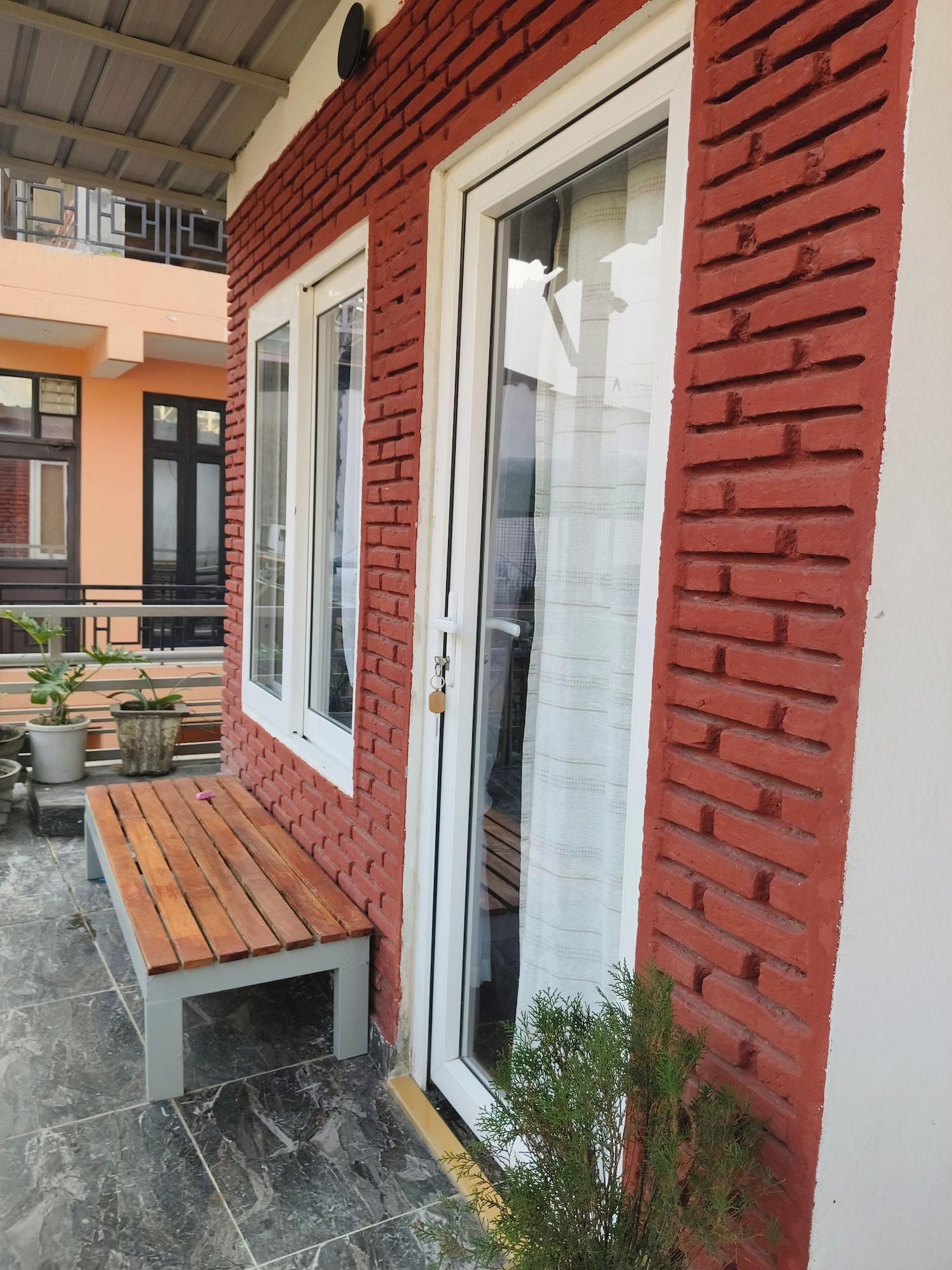 Vista Exterior Art Bliss Hostel