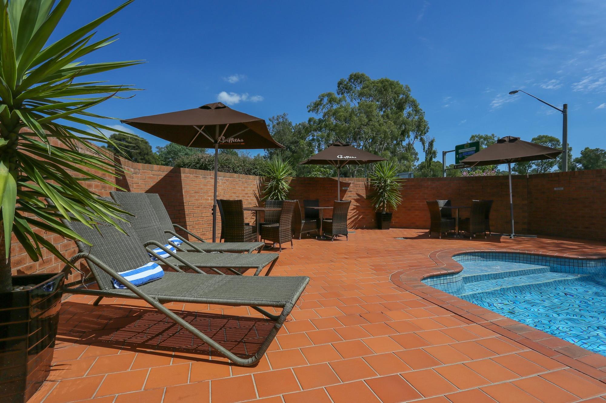 Vista Piscina Best Western Plus Hovell Tree Inn