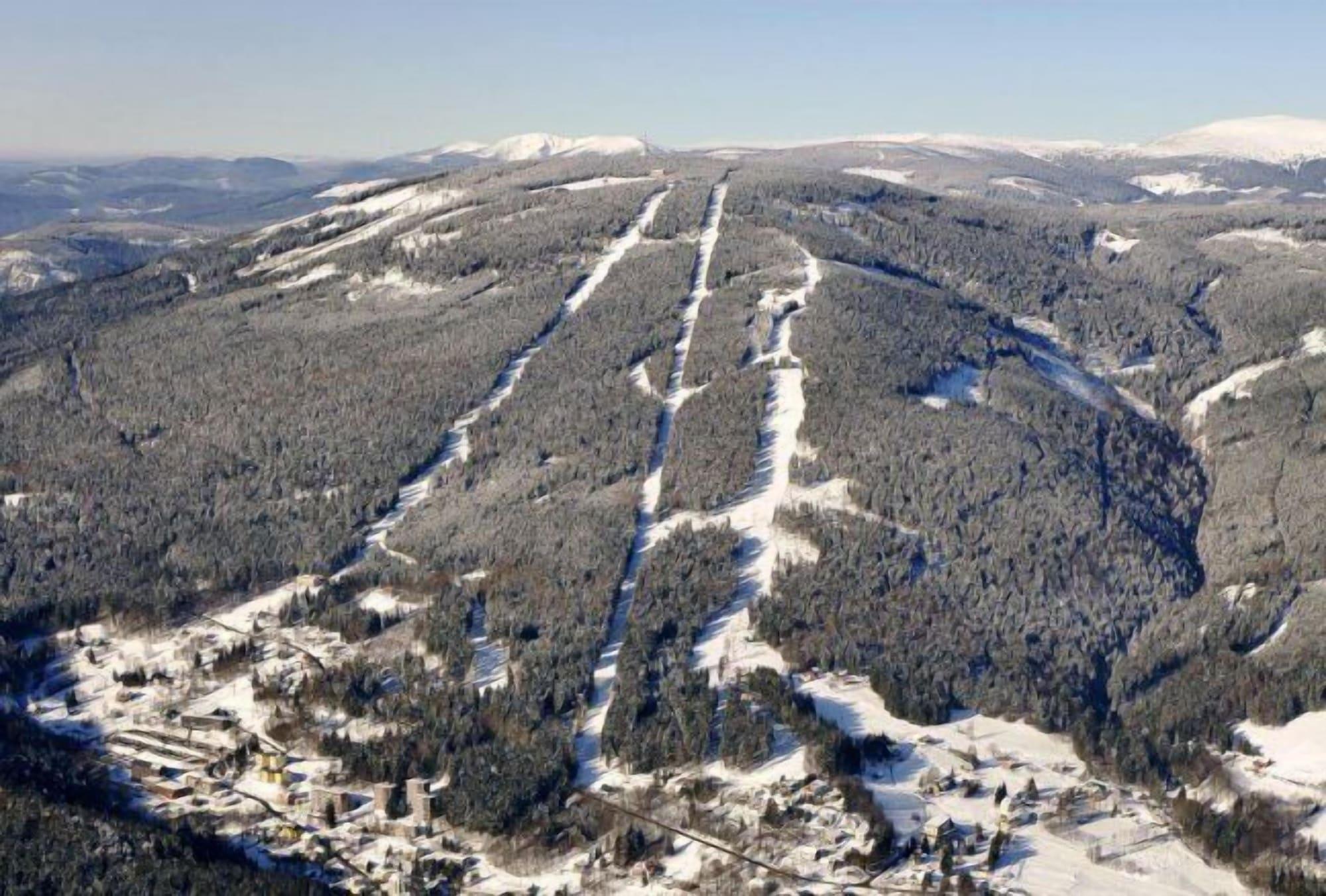 Vista Exterior SkiResort Hotel Omnia