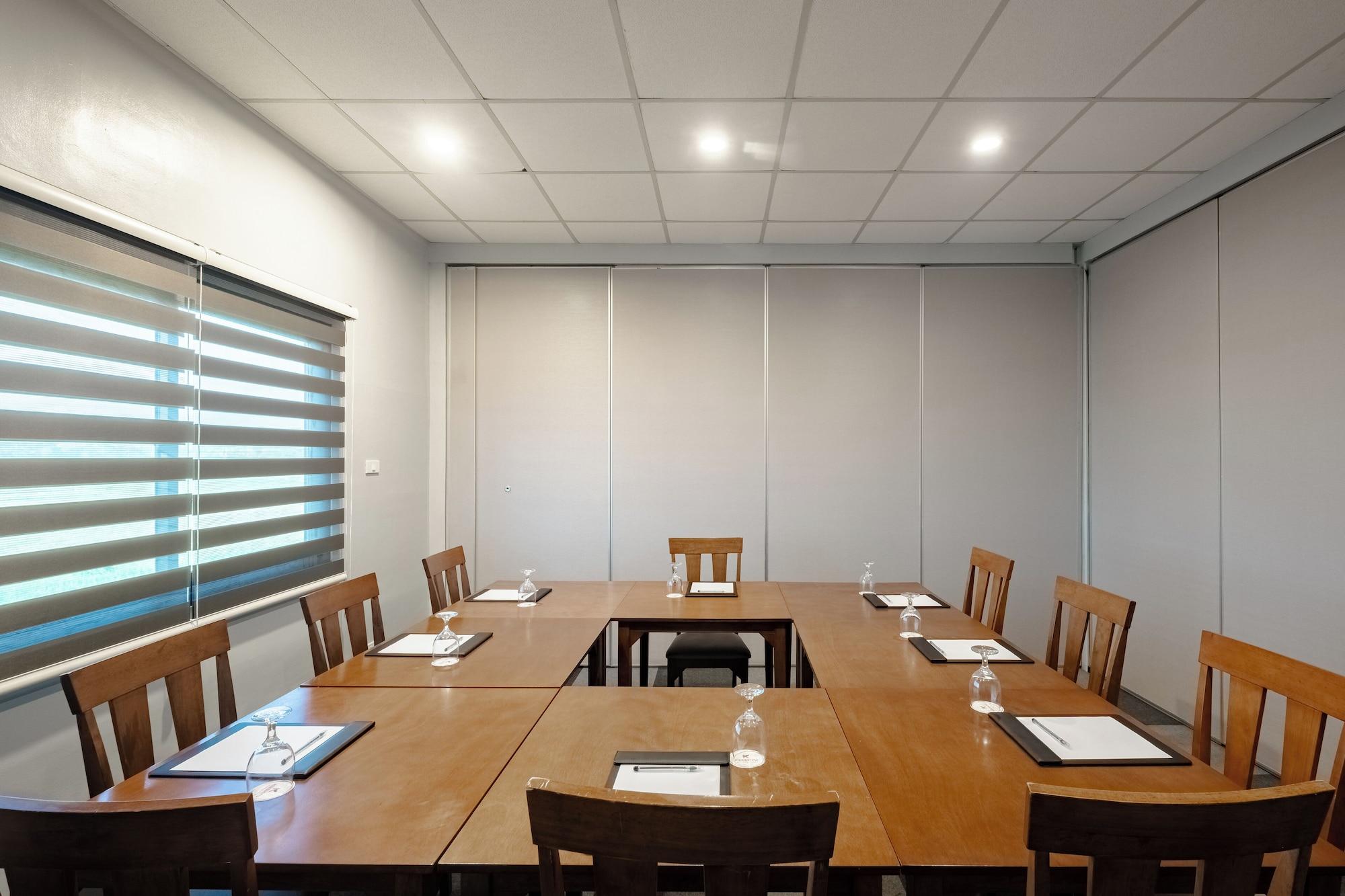 Sala de Reuniones Kekehyu Business Hotel