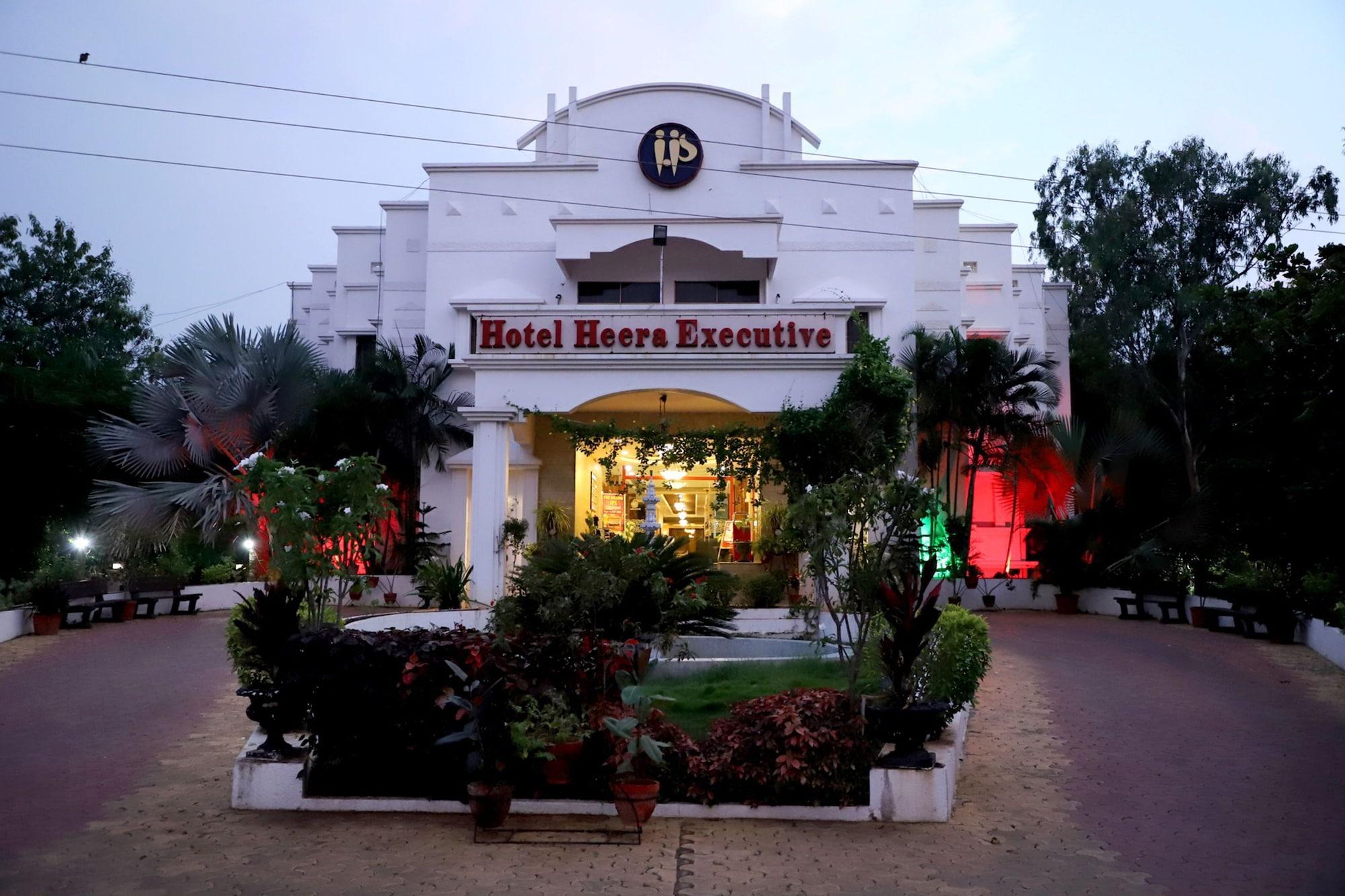 Varios Hotel Heera Excutive