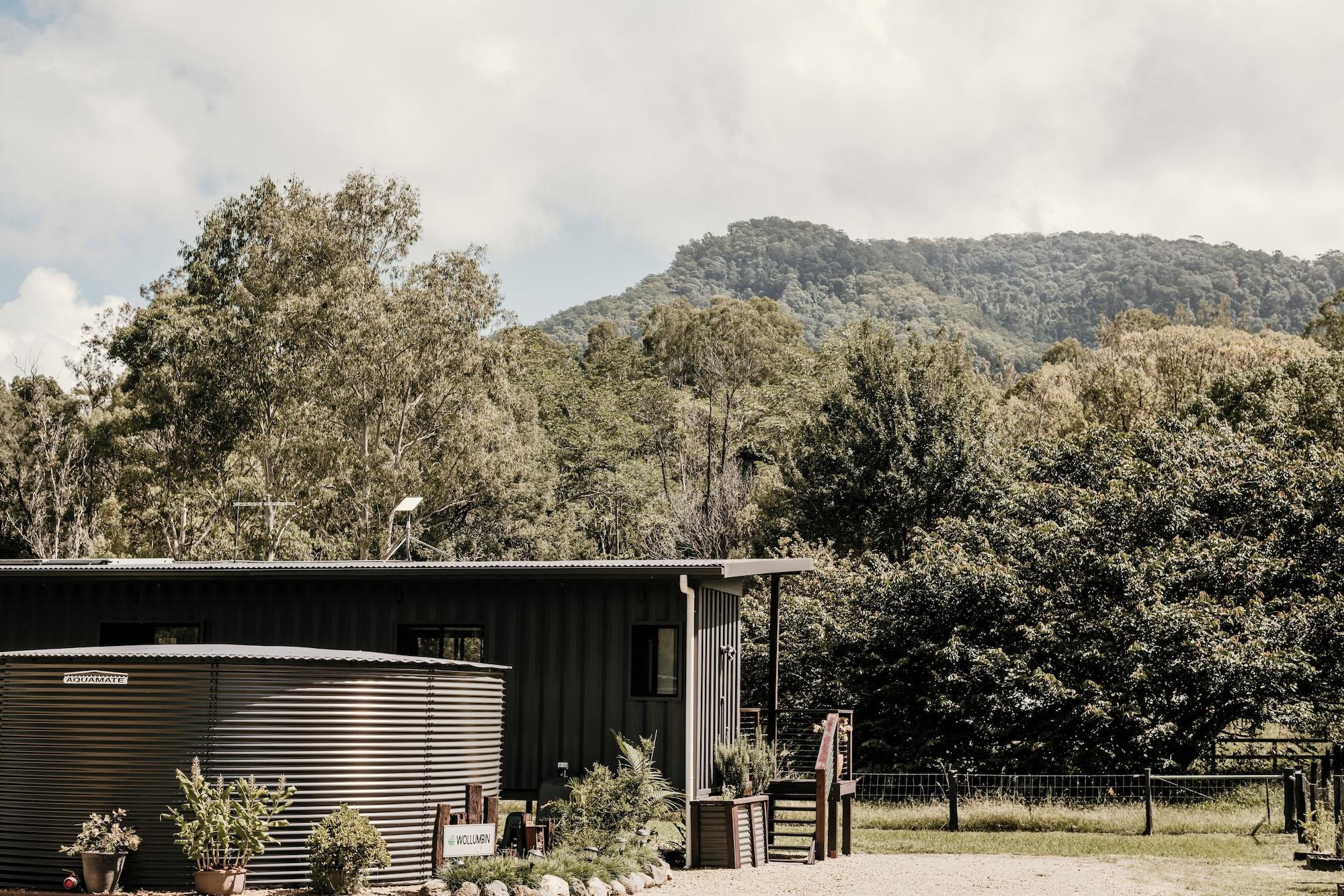 Vista Exterior Contained in Nimbin