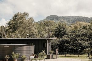 Alojamiento - Contained in Nimbin