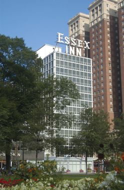Le Méridien Essex Chicago