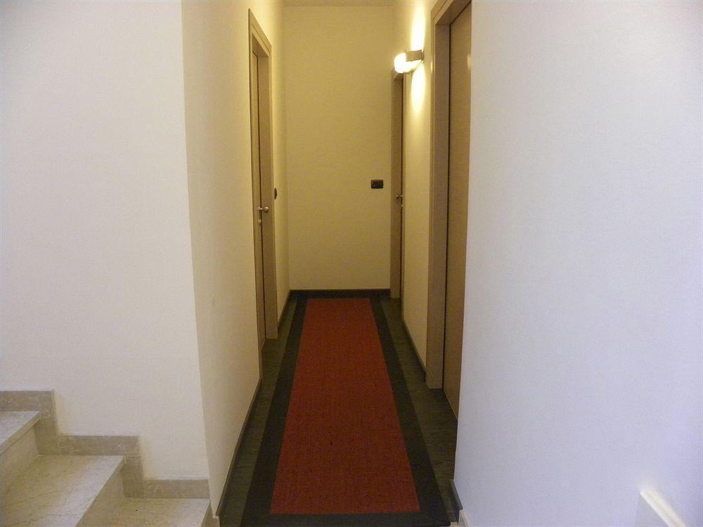 Varios Venice Apartments Dante