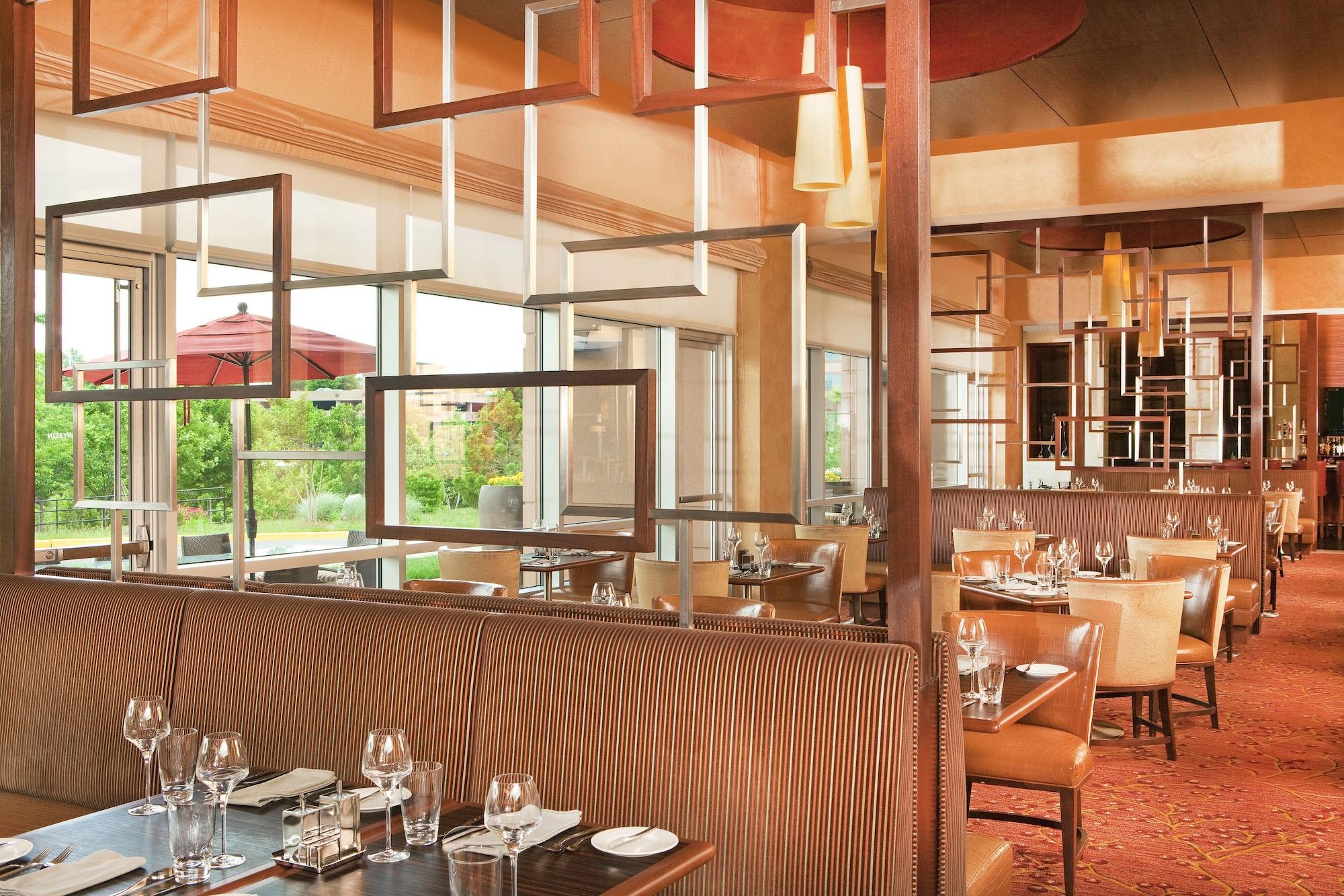 Restaurant The Westin Washington Dulles Airport