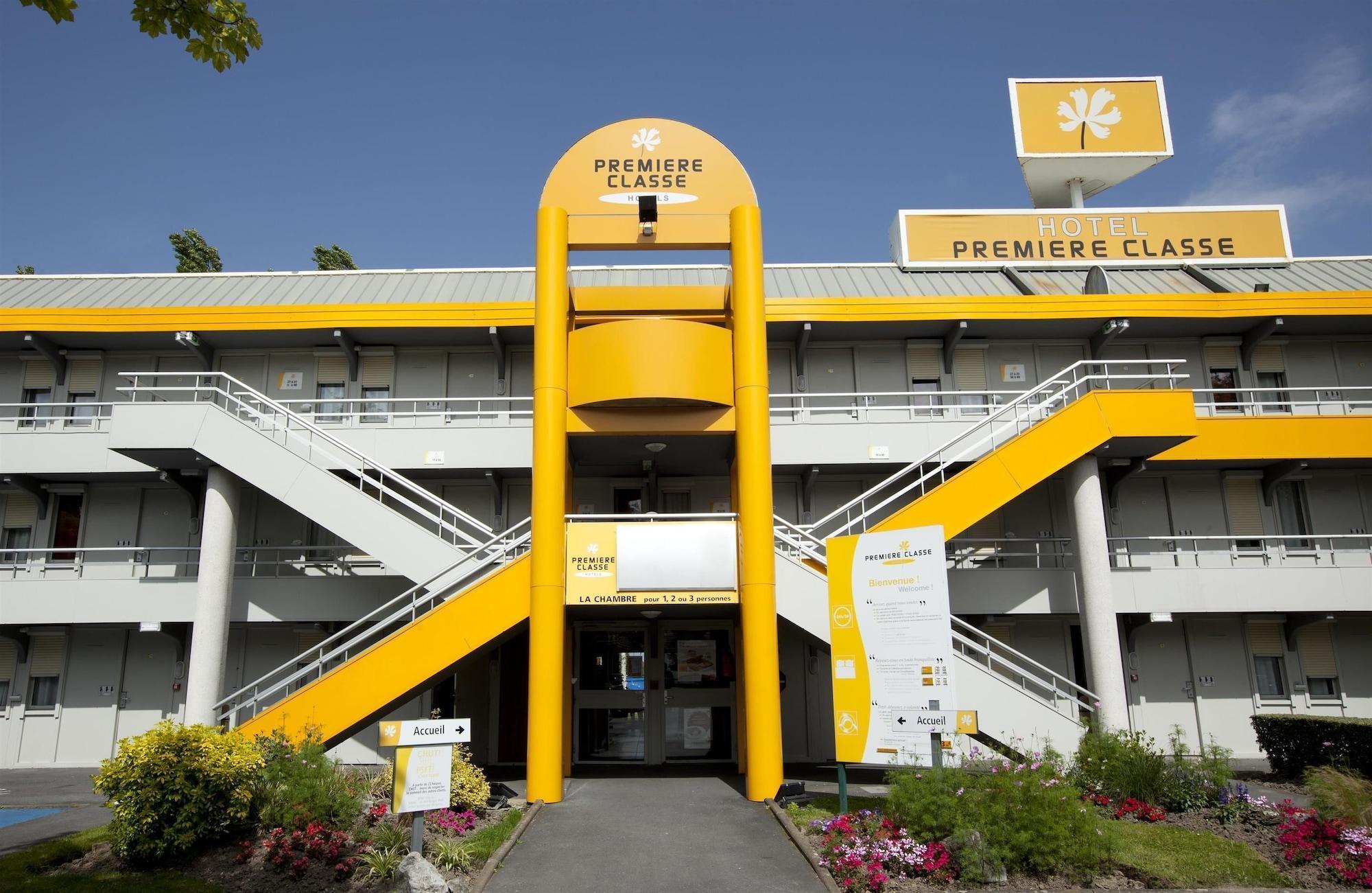 Vista Exterior Premiere Classe Tours Sud Joué les Tours