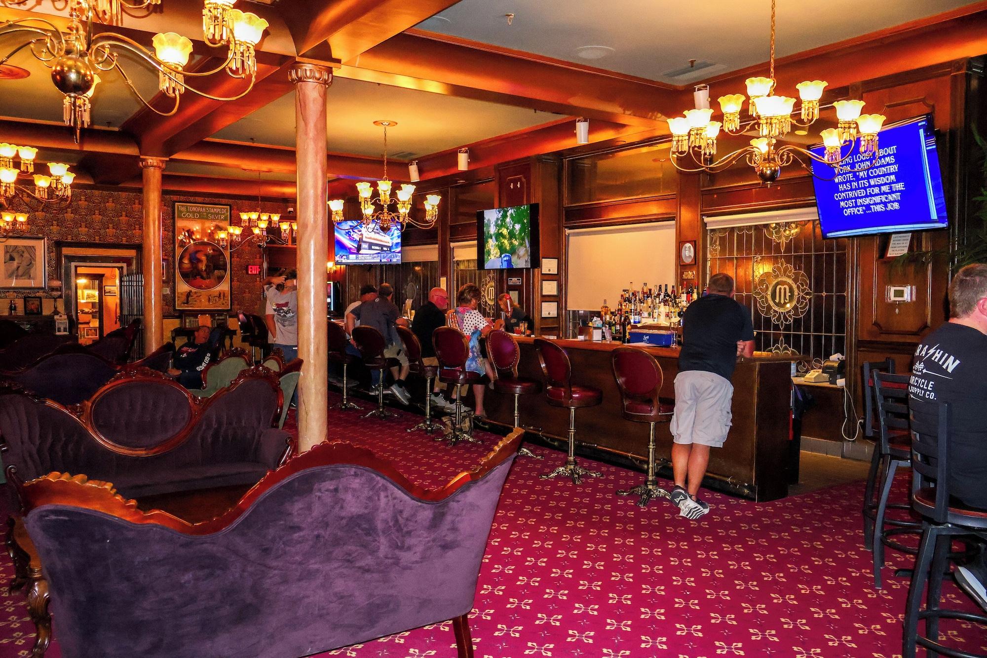 Vista Lobby Mizpah Hotel