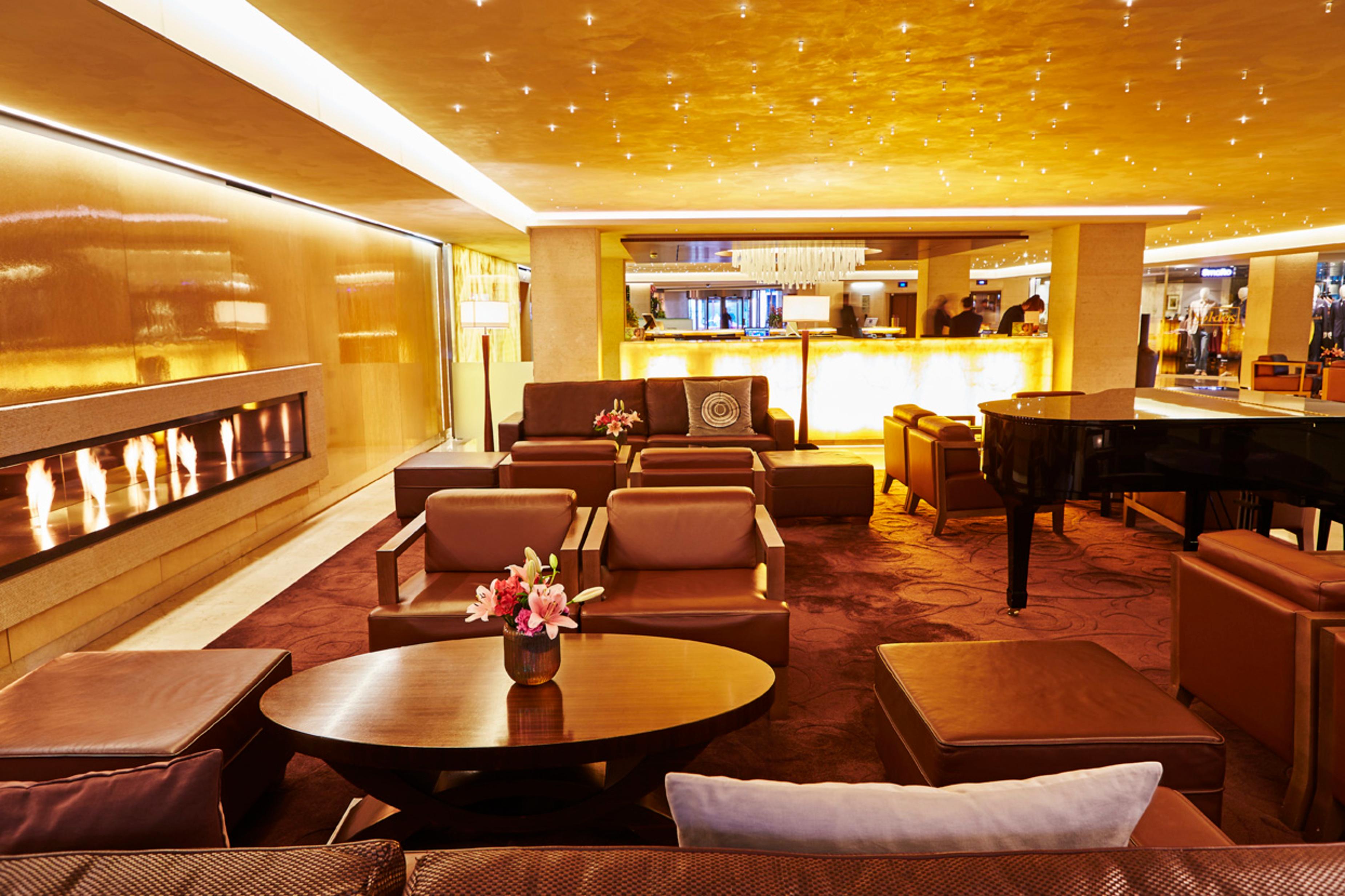 Vista Lobby Fairmont Grand Hotel Geneva