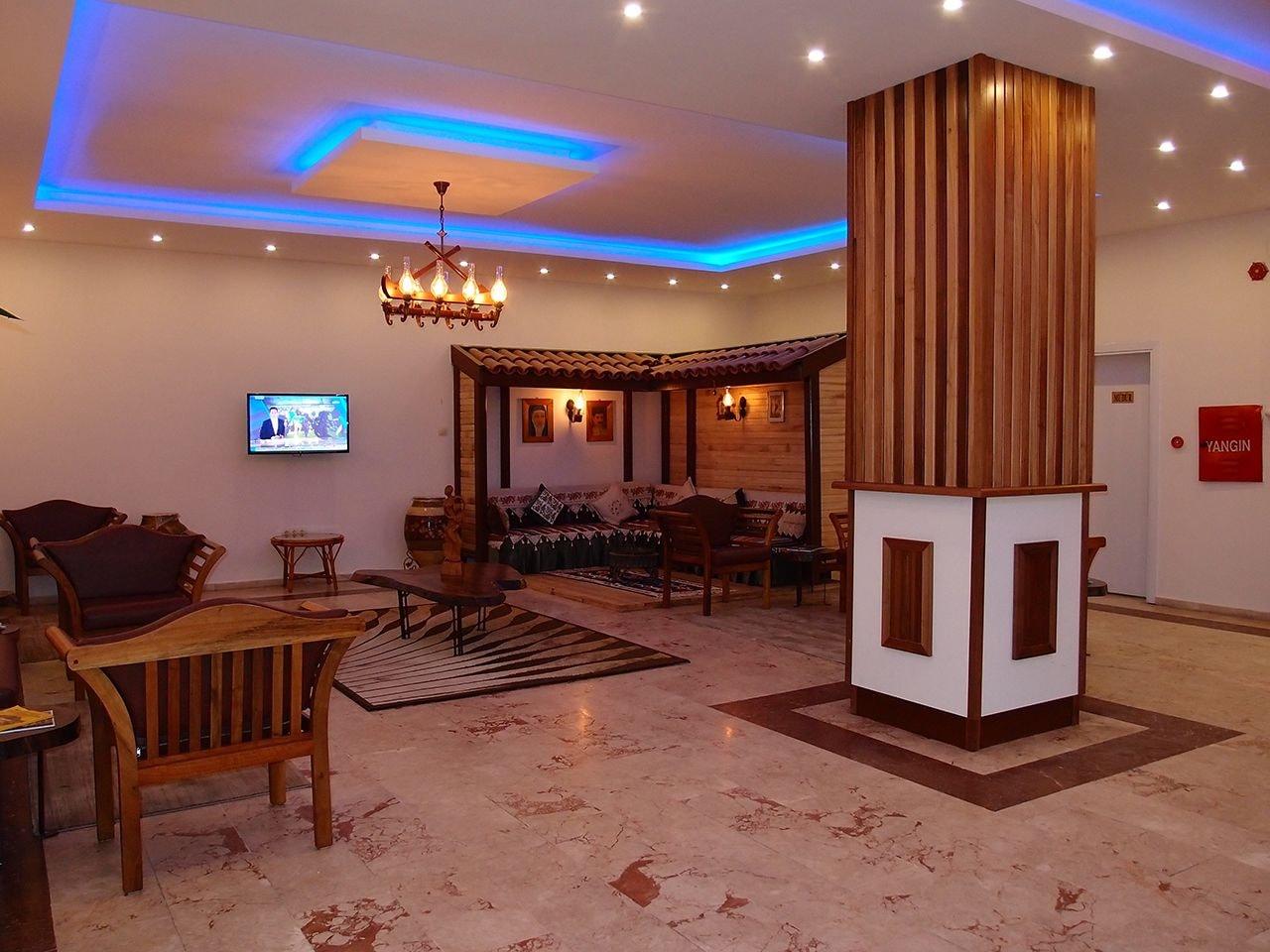 Vista Lobby Otel Tirem