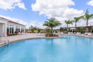 Alquiler Vacacional - Spacious 3BR Townhome with Resort Amenities Close to Disney