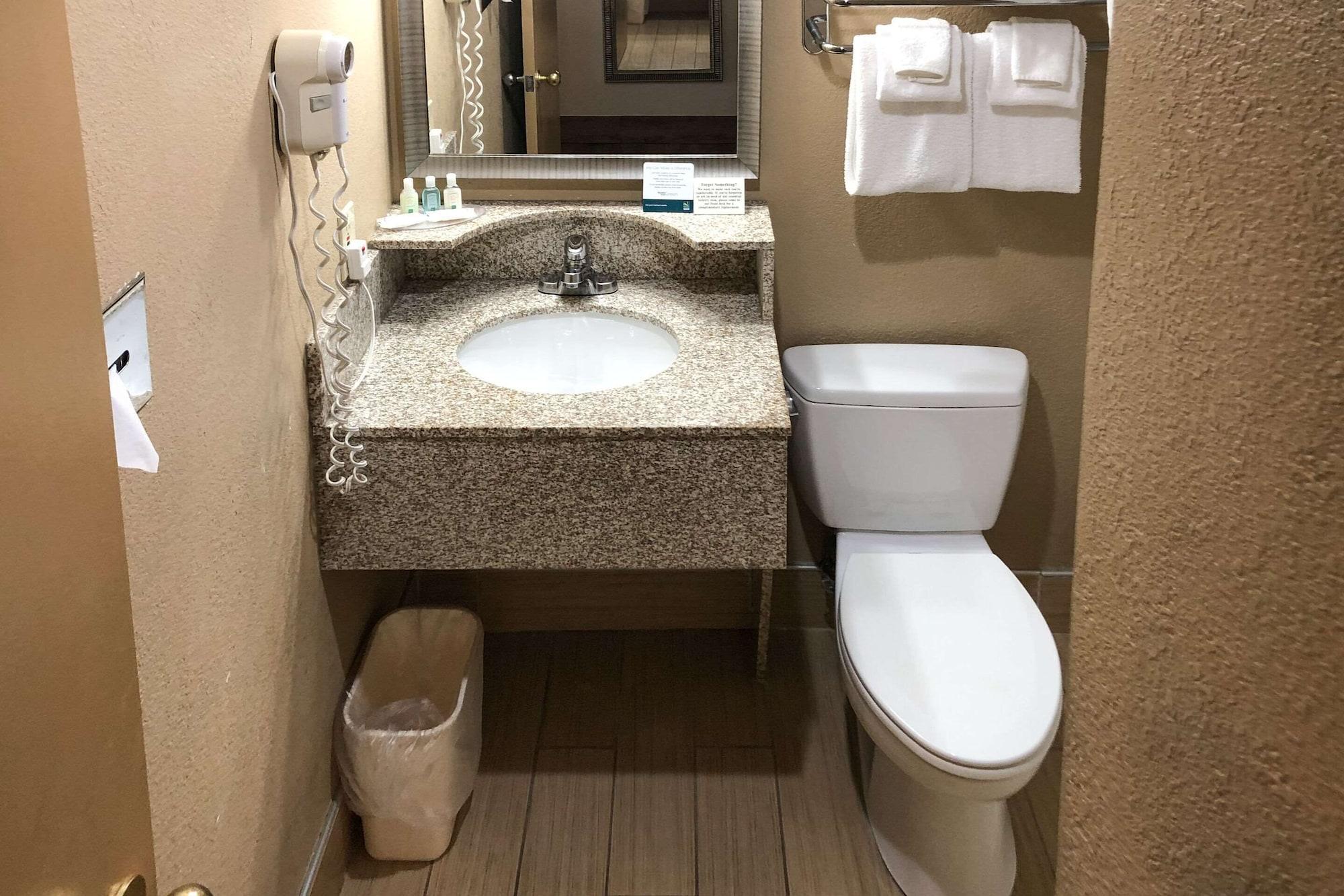 Equipamiento de Habitación Quality Inn Near Joint Base Andrews - Washington Area
