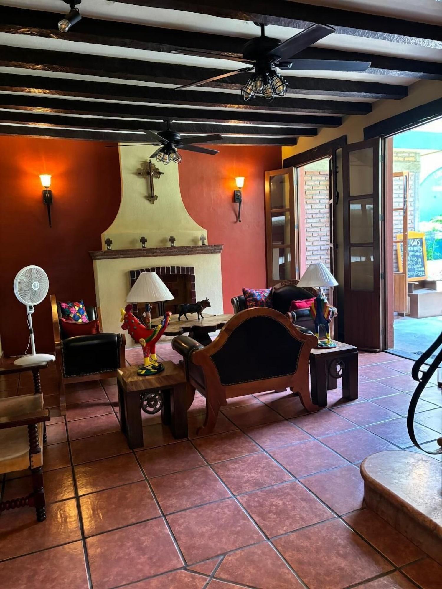 Vista Lobby Hotel Casa de Leyendas