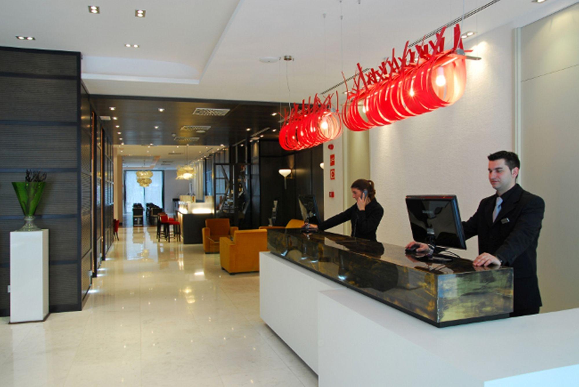 Hotel Grupotel Gran Vía 678