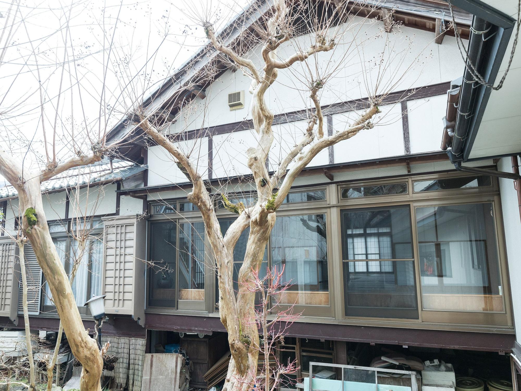 Vista Exterior Tabist Sumiyoshiya Neo Usuzumi
