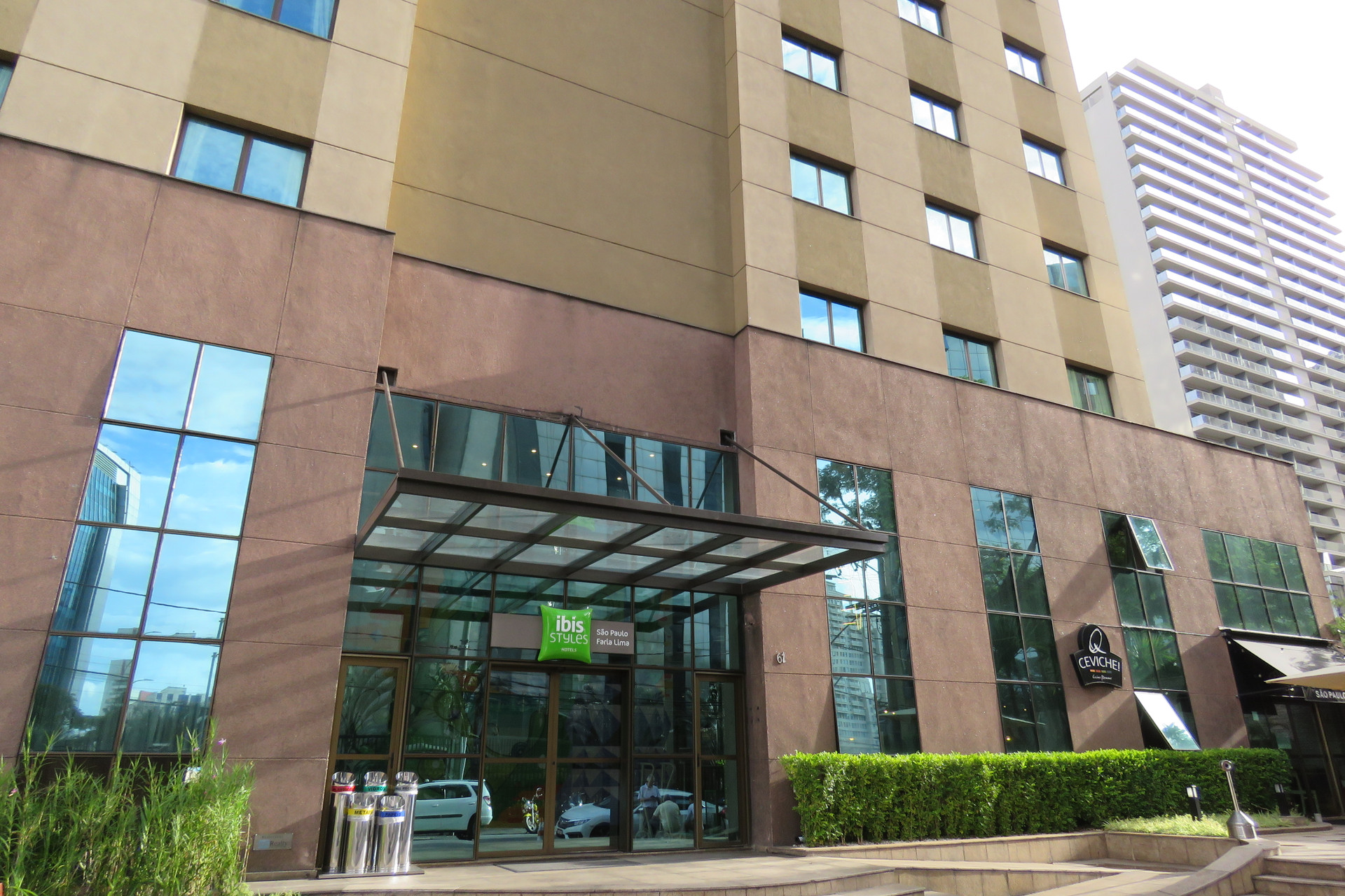Vista Exterior Ibis Styles Faria Lima