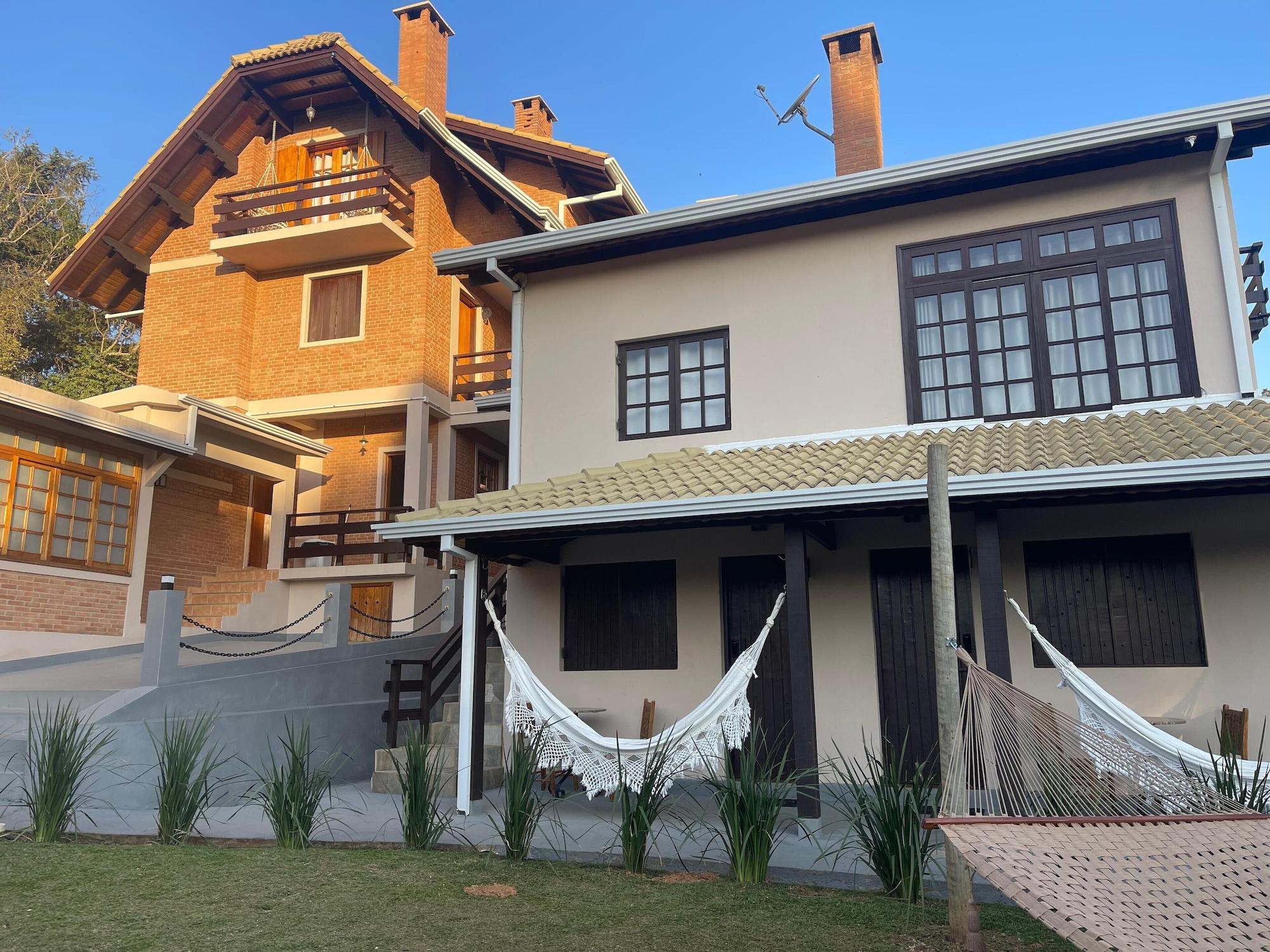 Vista Exterior Pousada Flor de Lua Monte Verde