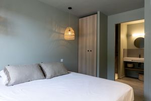 Alquiler Vacacional - Cozy wooden villa, with pool, sea view, close to beaches