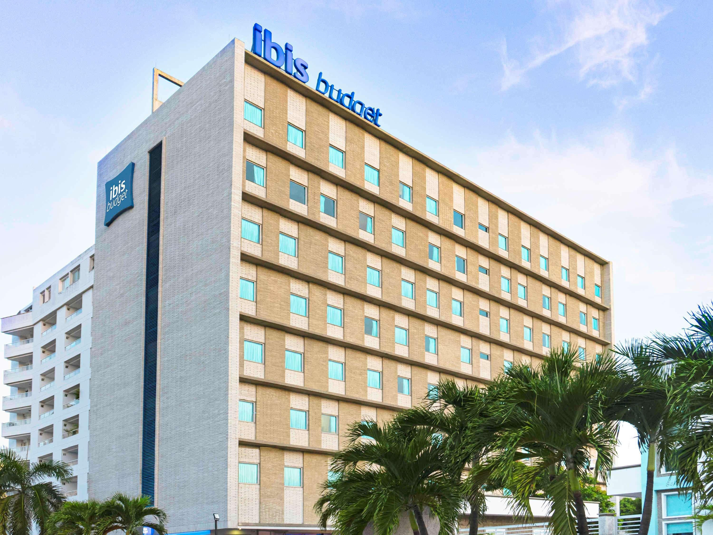 Vista Exterior ibis budget Barranquilla
