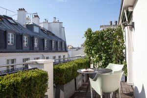 Alojamiento - Golden Tulip Opera De Noailles