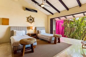 Alquiler Temporario - Spectacular Hillside Villa With Pool, Incredible Views, Private Chef, & Staff