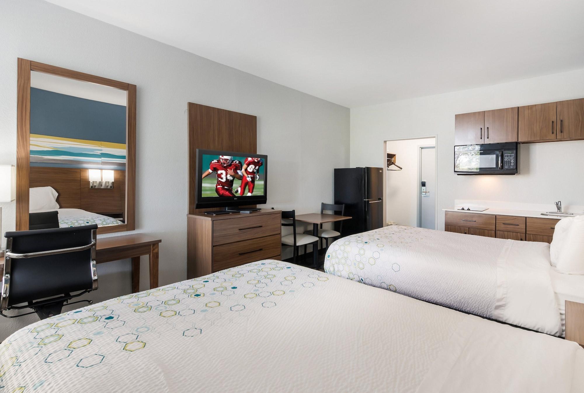 Equipamiento de Habitación HomeTowne Studios By Red Roof Newport News – Hampton West