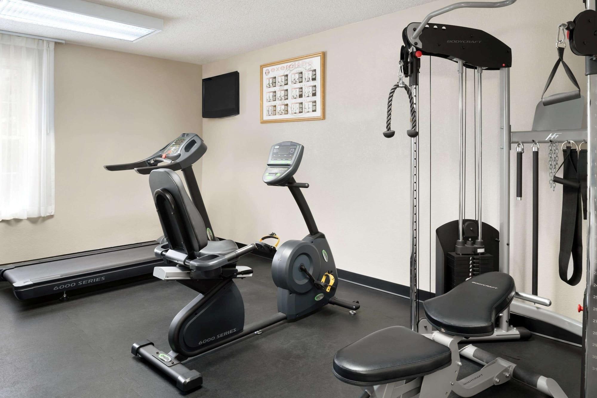 Gimnasio Baymont by Wyndham Washington