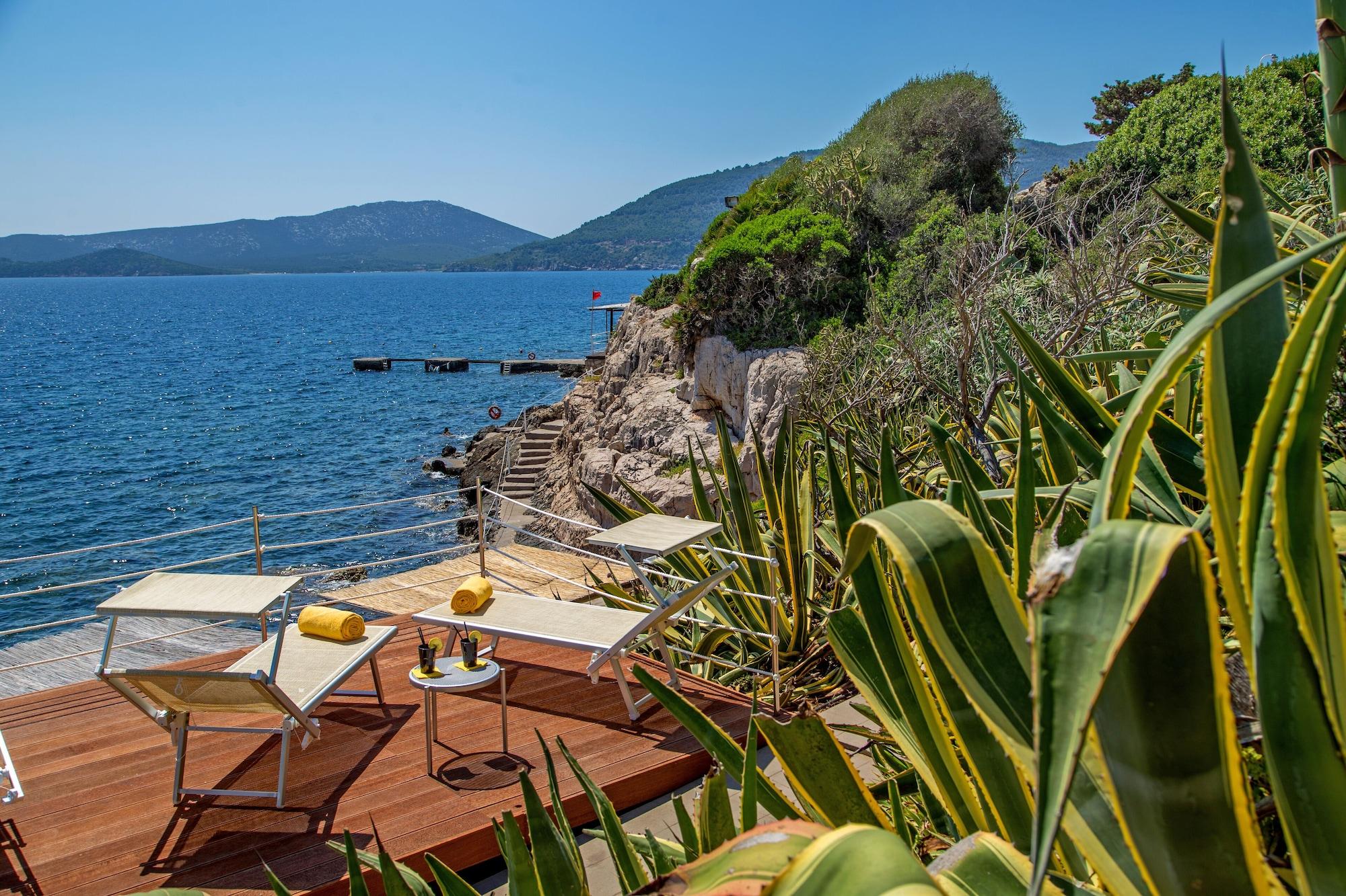 Playa El Faro Hotel & Spa