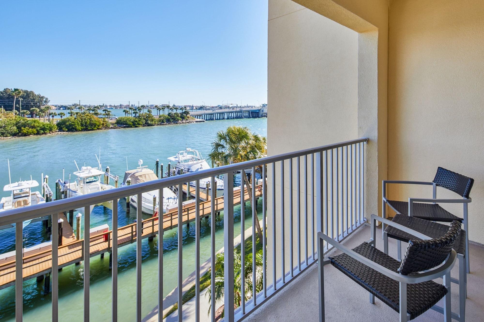 Habitación Courtyard St. Petersburg Clearwater/Madeira Beach