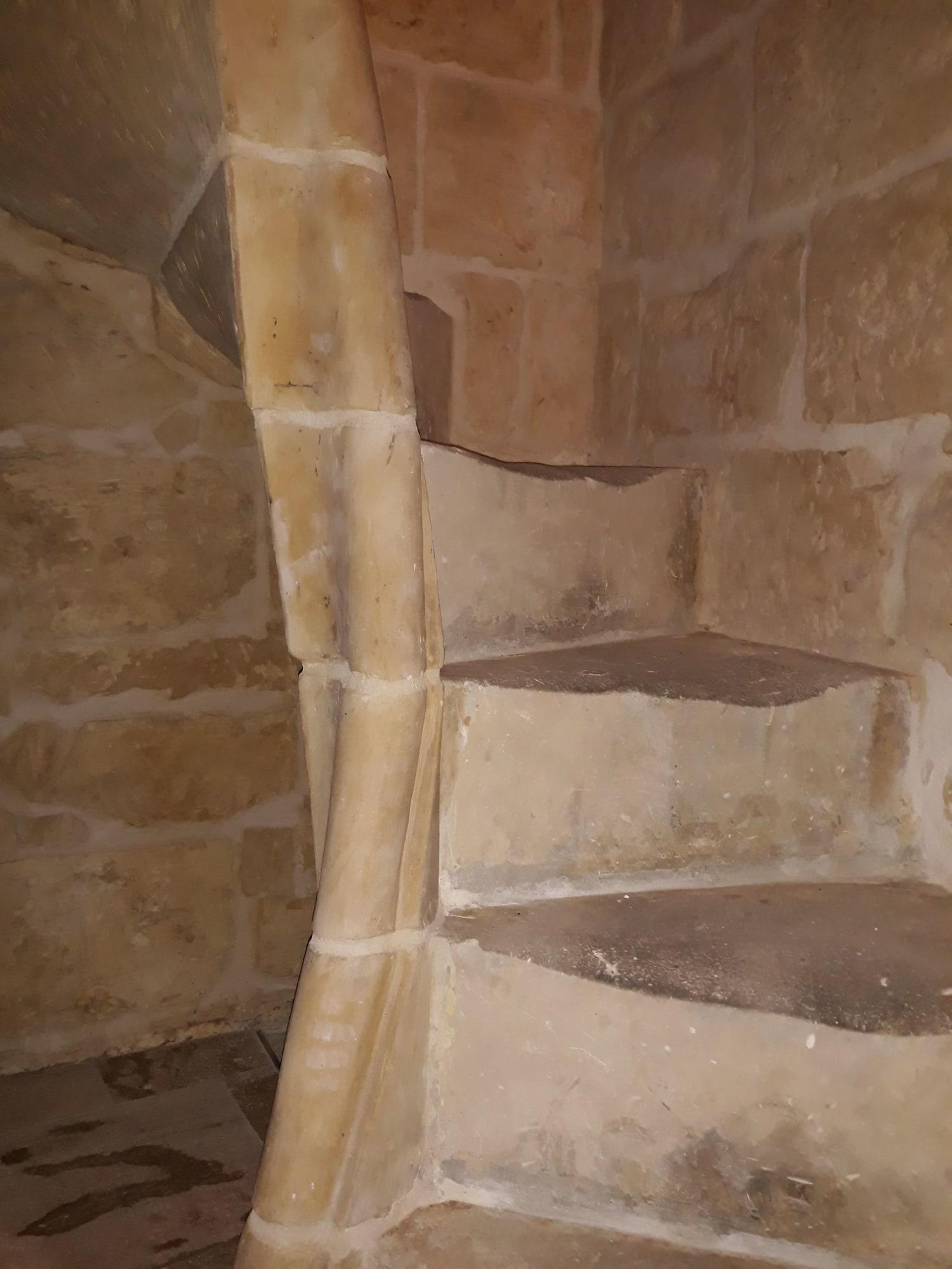 Varios The 3Cities Auberge