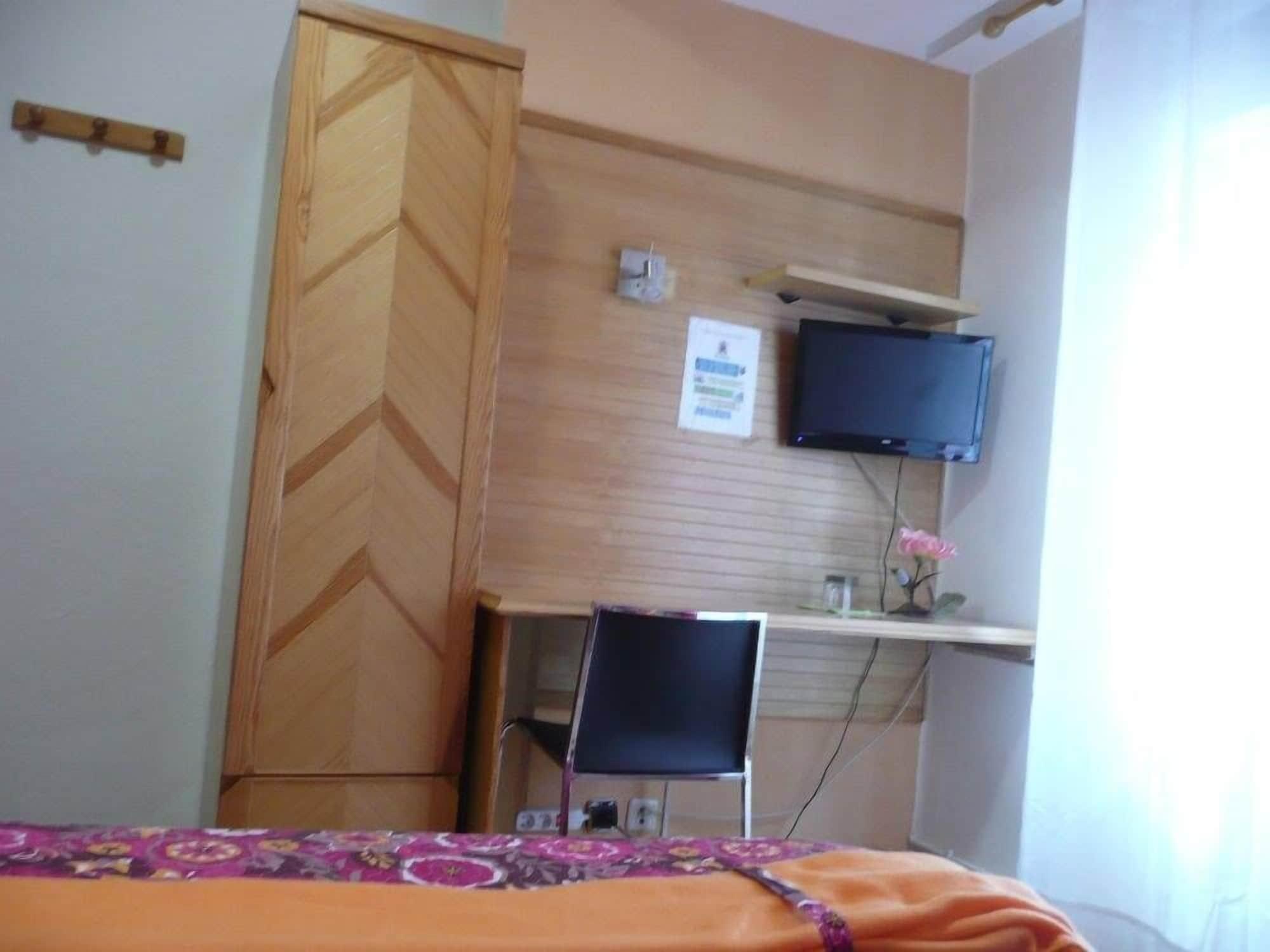 Set de Habitación Hostal Rioja Condestable