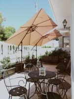 Alojamiento - SunWine Bed & Breakfast